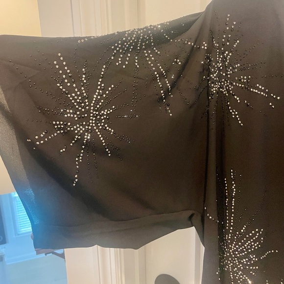 White House Black Market Kimono Sleeve Blouse, M, EUC, Black with Bling - Picture 7 of 13